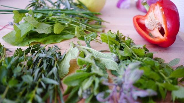 Quelles herbes surprenantes peuvent vraiment purifier votre foie ?